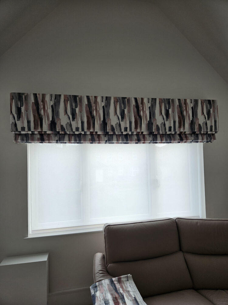 Roman Blind with Pelmet - raised